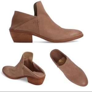 Sam Edelman prentice bootie / mule